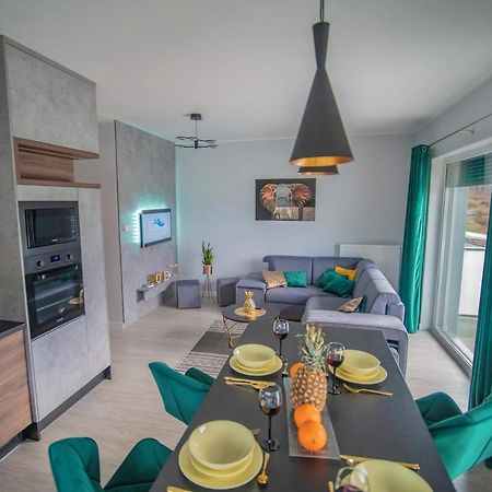 Apartament W Cieplicach Deluxe Jelenia Góra Extérieur photo
