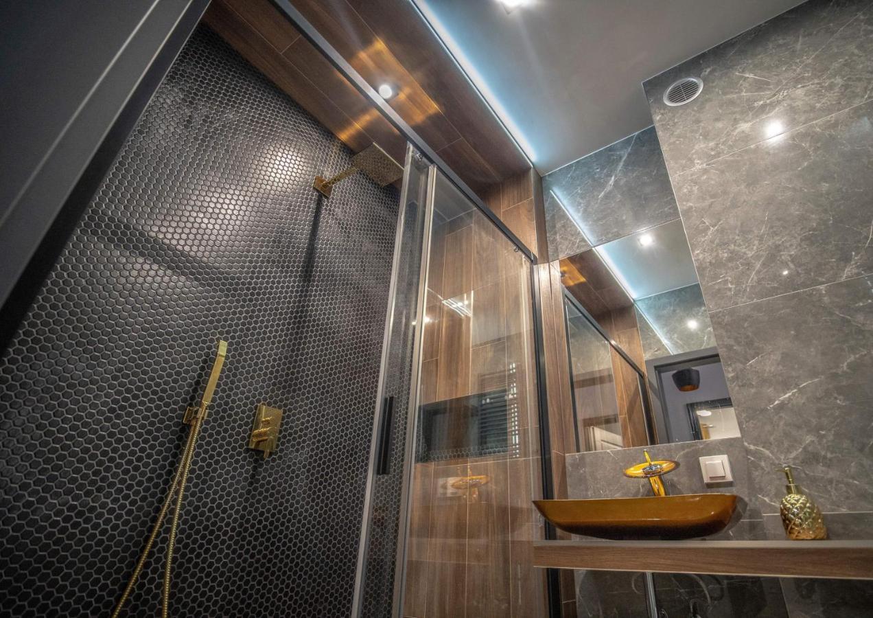 Apartament W Cieplicach Deluxe Jelenia Góra Extérieur photo