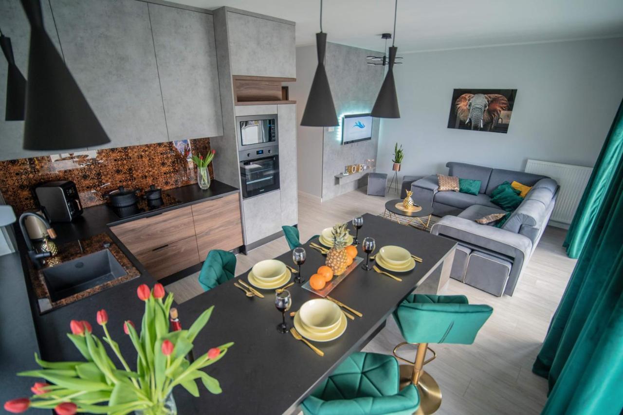 Apartament W Cieplicach Deluxe Jelenia Góra Extérieur photo